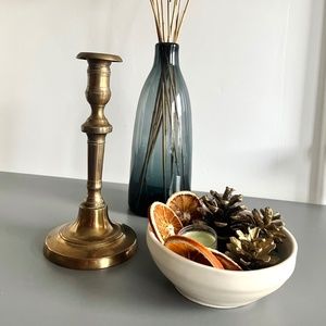 Vintage brass Candlestick / Joli bougeoir vintage en laiton